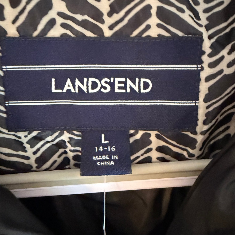 Lands' End Black and White Patterned Jacket - Picture 3 of 10